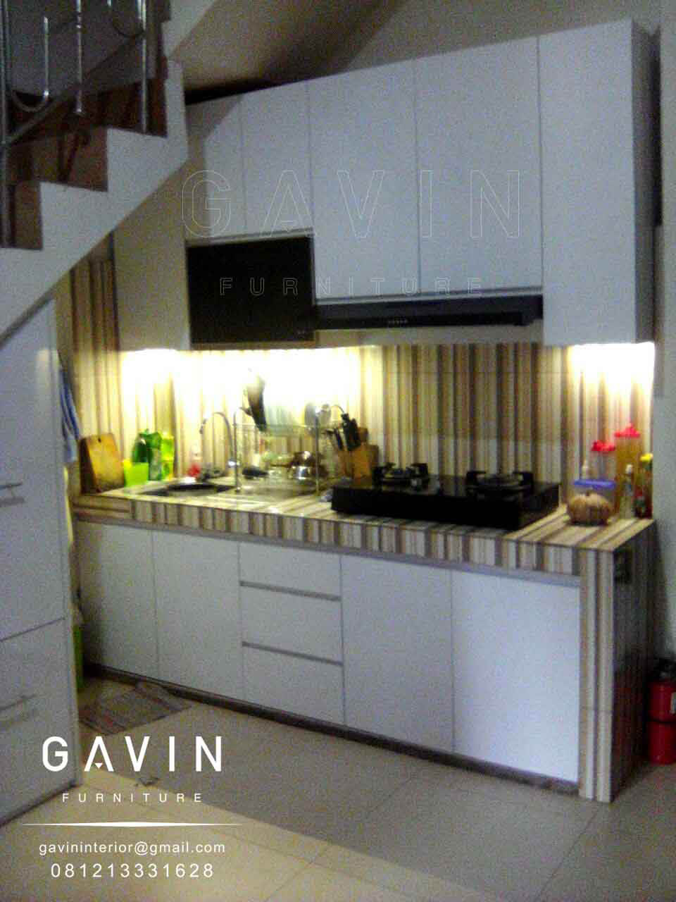 kitchen-set-minimalis-bawah-tangga – Kitchen Set Jakarta
