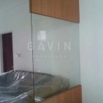 partisi kaca kombinasi hpl by gavin