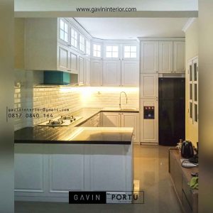 model kitchen set klasik putih letter u di jombang by Gavin id2264