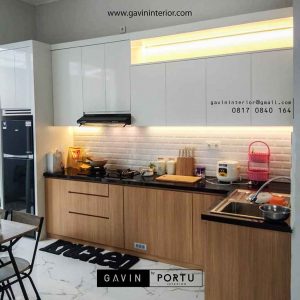 contoh desain kitchen set hpl minimalis kombinasi warna di Bogor id3696